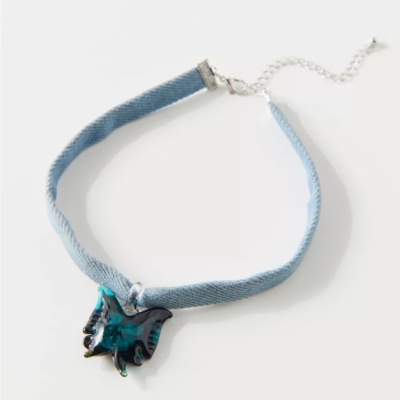 UO Glass Butterfly Choker, Blue, O/S, NWT - Picture 3 of 9